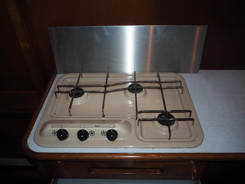 Fore ship, Accommodation